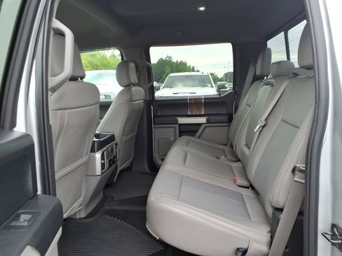 Used 2019 Ford F150 Lariat RWD image 20