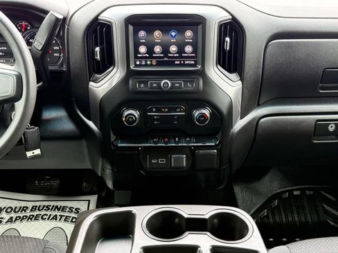 Used 2021 Chevrolet Silverado 1500 W/T w/ WT Value Package AWD/4WD image 24