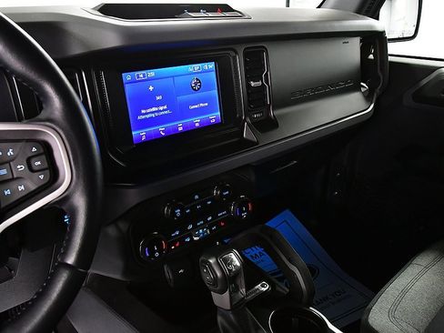 Used 2022 Ford Bronco Big Bend image 21