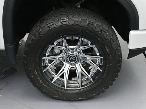 Used 2023 GMC Sierra 1500 AT4 w/ AT4 Premium Package AWD/4WD image 36