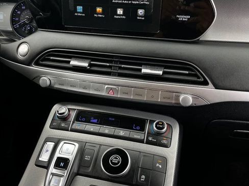 Used 2020 Hyundai Palisade SEL w/ Premium Package FWD image 21