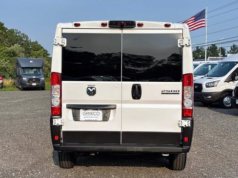 Used 2025 RAM ProMaster 2500 w/ U-Haul Equipment Group FWD image 4