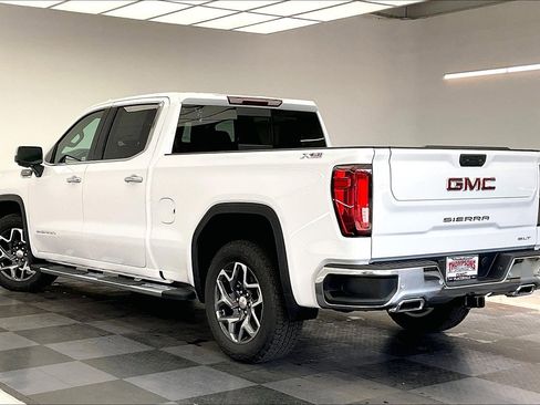 New 2026 GMC Sierra 1500 SLT w/ SLT Premium Plus Package image 2