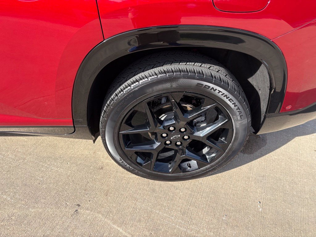 Used 2024 Chevrolet Traverse RS w/ LPO, Floor Liner Package AWD/4WD image 65