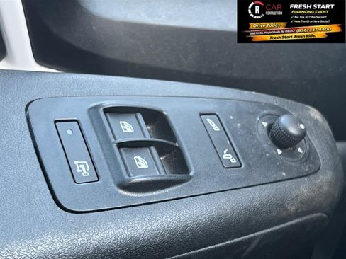 Used 2025 RAM ProMaster 3500 w/ Convenience Group image 25