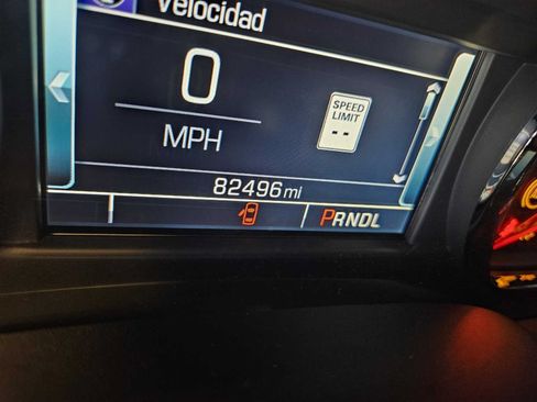 Used 2020 Chevrolet Suburban LT RWD image 8