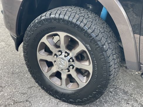 Used 2019 RAM 2500 Limited AWD/4WD image 16