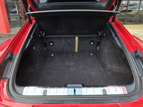 Used 2020 Porsche Panamera image 20