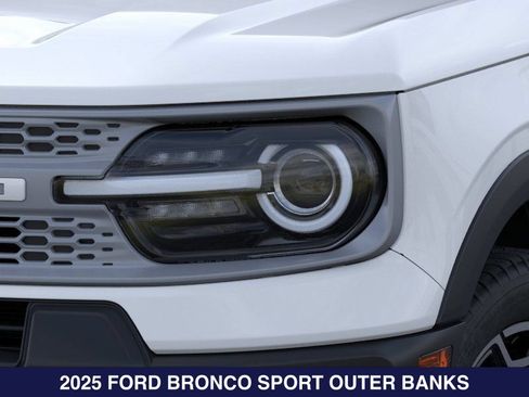 New 2025 Ford Bronco Sport Outer Banks AWD/4WD image 17