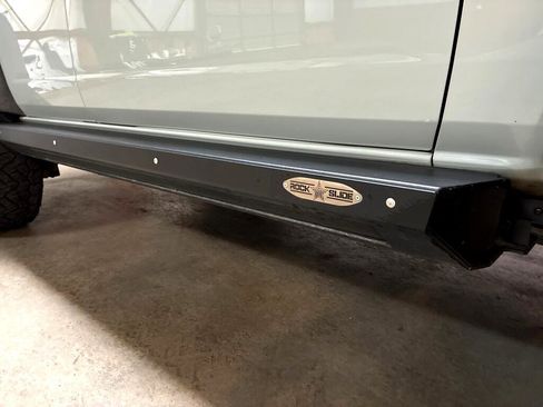 Used 2021 Ford Bronco Wildtrak image 5