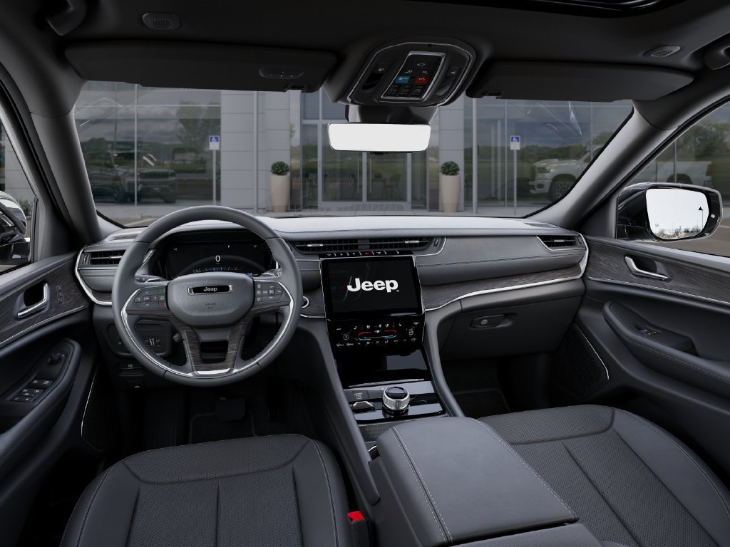 New 2025 Jeep Grand Cherokee Limited w/ Luxury Tech Group II AWD/4WD image 15