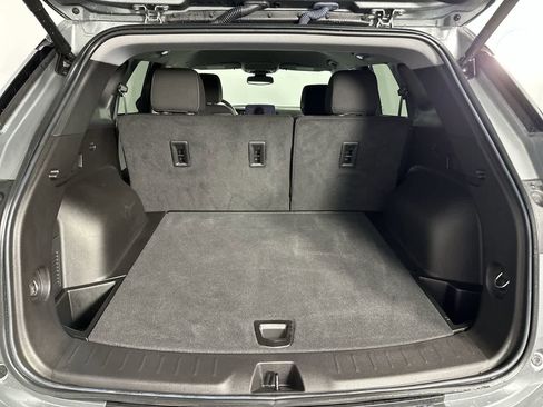 Used 2024 Chevrolet Blazer LT w/ Convenience Package image 10