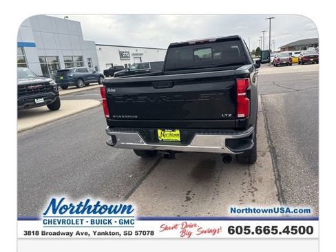 New 2026 Chevrolet Silverado 2500 LTZ w/ LTZ Convenience Package image 6