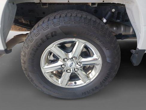 Used 2024 Ford F150 XLT w/ Mobile Office Package image 27