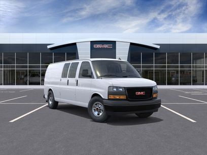 New 2025 GMC Savana 3500 Extended w/ Driver Convenience Package