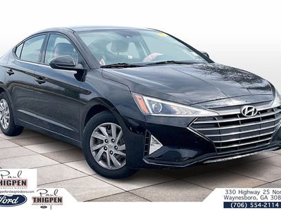 Used 2020 Hyundai Elantra SE w/ Cargo Package (C1)