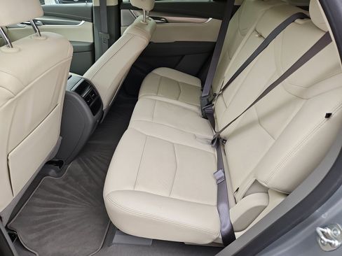 Used 2024 Cadillac XT5 Premium Luxury FWD image 18