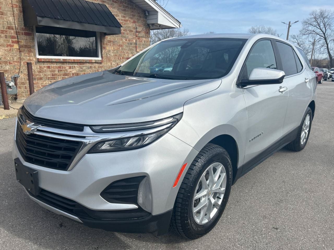 Used 2022 Chevrolet Equinox LT AWD/4WD image 1