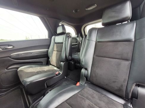 Used 2019 Dodge Durango GT RWD image 3