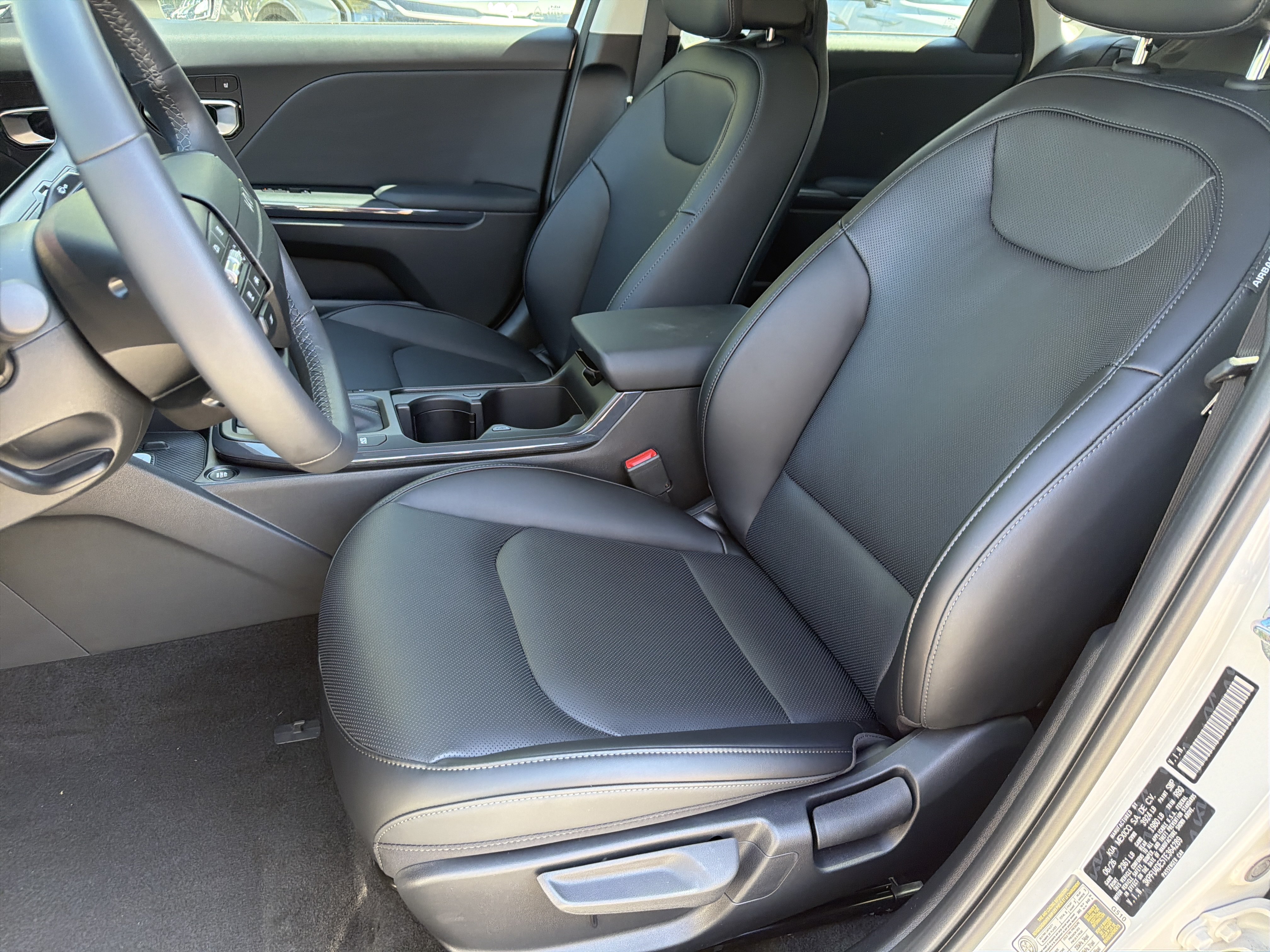 New 2026 Kia K4 EX FWD image 19