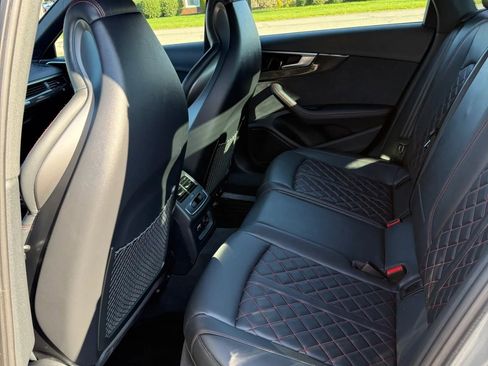 Used 2023 Audi S4 Premium Plus w/ Premium Plus Package image 16