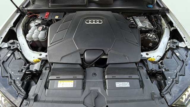 Used 2021 Audi Q7 3.0T Prestige w/ Prestige Package AWD/4WD image 30
