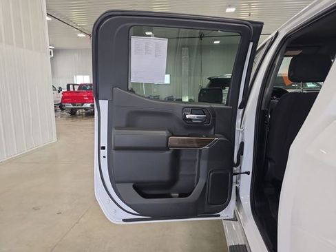 Used 2022 Chevrolet Silverado 1500 RST AWD/4WD image 22