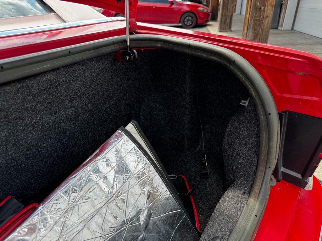 Used 1989 Chrysler LeBaron Premium FWD image 34