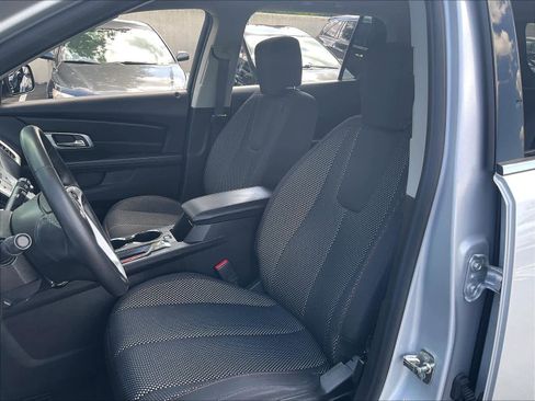 Used 2013 GMC Terrain SLE FWD image 25
