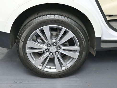 Used 2025 Cadillac XT5 Premium Luxury w/ Technology Package image 38