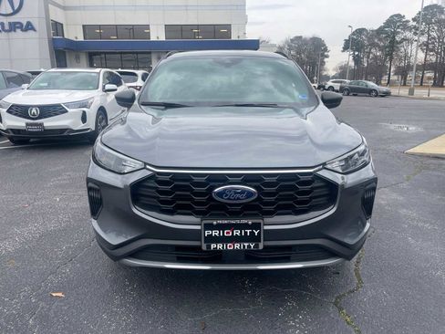 Used 2025 Ford Escape ST-Line image 8