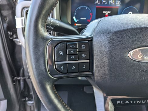 Used 2024 Ford F250 Platinum image 34