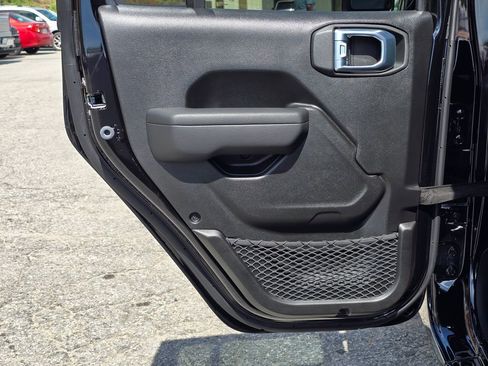 New 2026 Jeep Gladiator Mojave AWD/4WD image 37