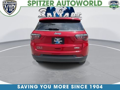 Used 2019 Jeep Compass Latitude w/ Popular Equipment Group AWD/4WD image 8