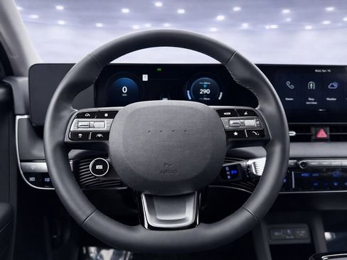 Used 2025 Hyundai Ioniq 5 SEL image 34