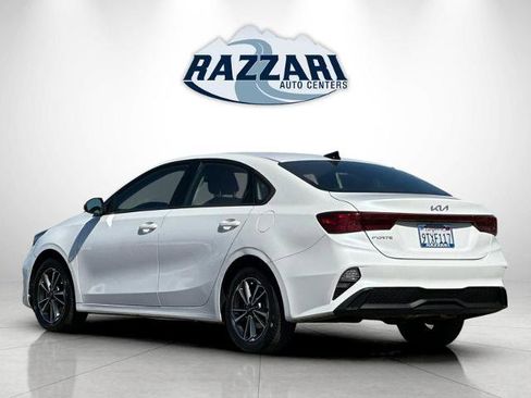 Used 2023 Kia Forte LXS w/ LXS Technology Package FWD image 5