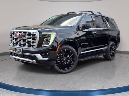 Used 2026 GMC Yukon Denali AWD/4WD image 1