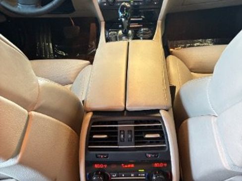 Used 2011 BMW ALPINA B7 xDrive w/ Rear Entertainment Pkg AWD/4WD image 29