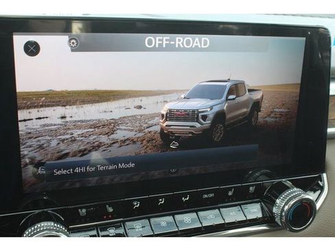New 2026 GMC Canyon Denali AWD/4WD image 42