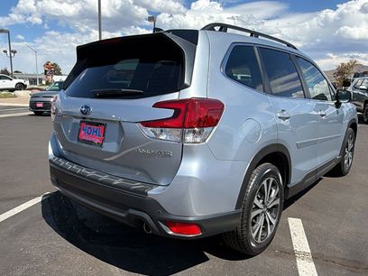 Used 2024 Subaru Forester Limited w/ Convenience Package