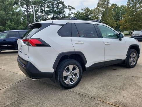 Certified 2024 Toyota RAV4 XLE FWD image 7