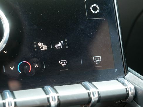 Used 2025 GMC Terrain Elevation AWD/4WD image 31