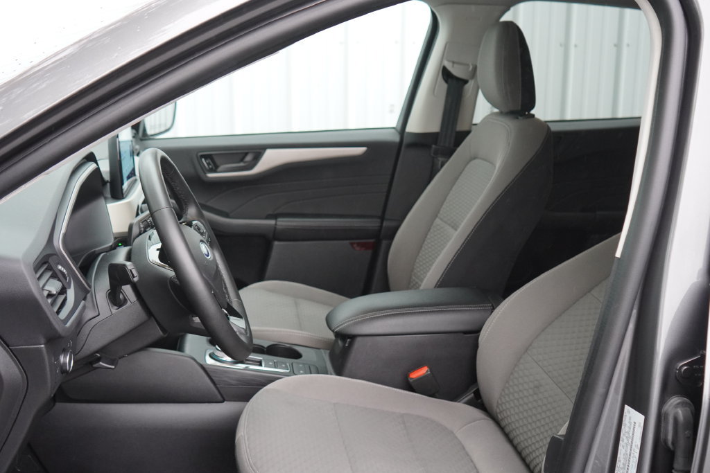 Used 2022 Ford Escape SE w/ Convenience Package AWD/4WD image 13
