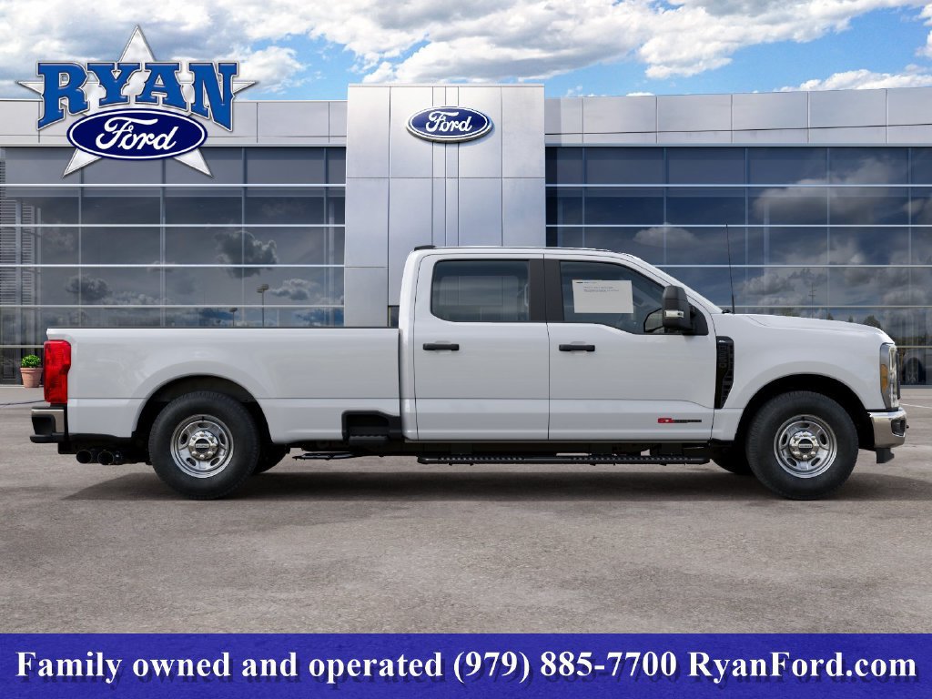New 2027 Ford F250 XL w/ XL Chrome Package RWD image 5