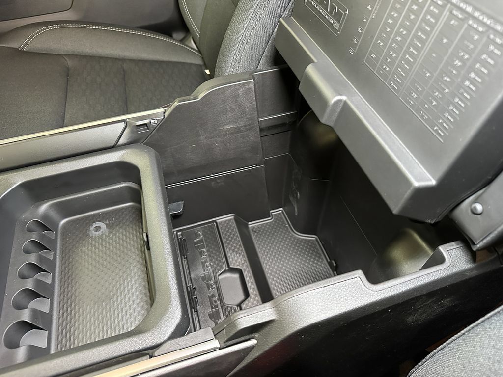 New 2026 RAM 1500 Big Horn AWD/4WD image 29