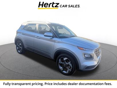 Used 2025 Hyundai Venue SEL
