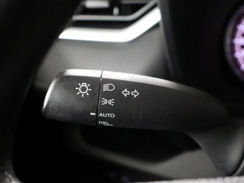 Used 2025 Toyota RAV4 XLE image 34