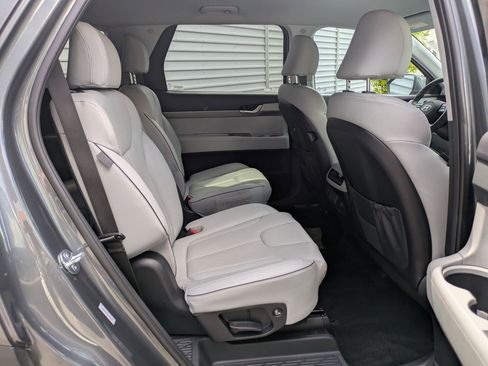 Used 2025 Hyundai Palisade SEL AWD/4WD image 29