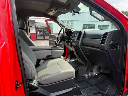 Used 2017 Ford F250 XL w/ STX Appearance Package AWD/4WD image 17