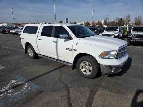 Used 2018 RAM 1500 SLT image 5